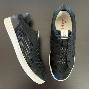 ED Ellen Degeneres • “Casie” Black Mesh Sneakers
